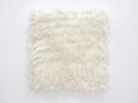 Sylvie Fleury, Cuddly Painting (White), 2021 , Galerie Mezzanin