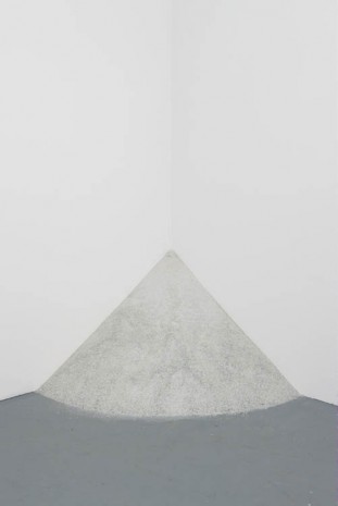 Alicja Kwade, Looking glass, 2012, Harris Lieberman (closed)