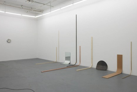 Alicja Kwade, Heavy weight of light, 2012, Harris Lieberman (closed)