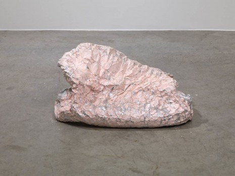Karla Black, Consistent With, 2013, Galerie Gisela Capitain