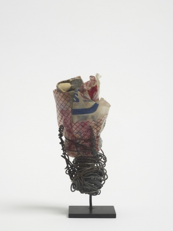 Philadelphia Wireman , Untitled (wire, cellophane packaging, paper), c. 1970–1975, Herald St