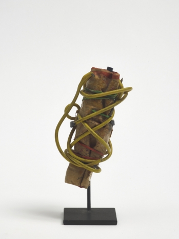 Philadelphia Wireman , Untitled (brown bag, rubber bands, yellow wire), c. 1970–1975 , Herald St