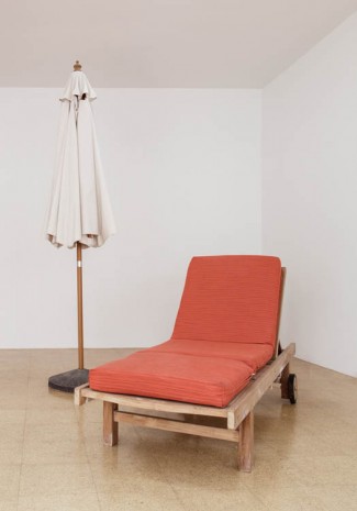 Fiona Connor, Object No. 10, Bare Use (lounge and umbrella), 2013, 1301PE