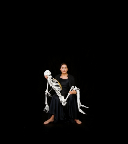 Marina Abramović, Holding the Skeleton, 2008, Lia Rumma Gallery