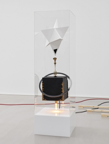 Björn Dahlem, New Saturn (Melancolia Deep Field), 2022 , Sies + Höke Galerie