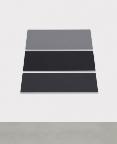 Alan Charlton, Trapezium in 3 Parts with 3 Greys, 2021 , A arte Invernizzi