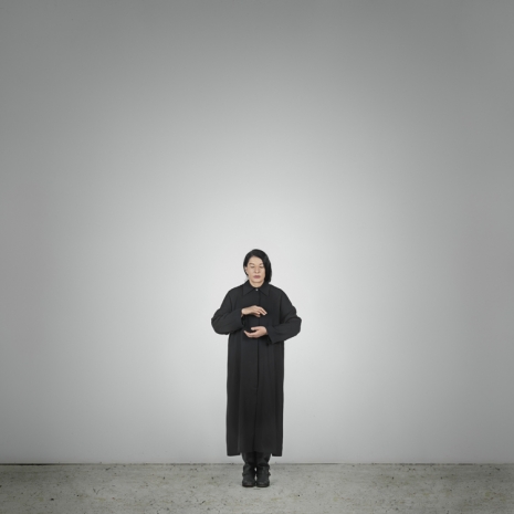 Marina Abramović, Holding Emptiness (B), 2012 , Wilde