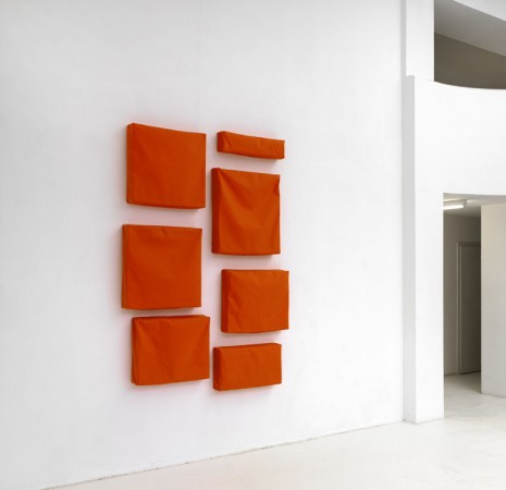 Franz Erhard Walther, Configuration Rosa, 1992-1993, Sies + Höke Galerie