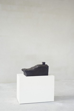 Erwin Wurm, Drowsy, 2012, Galerie Thaddaeus Ropac