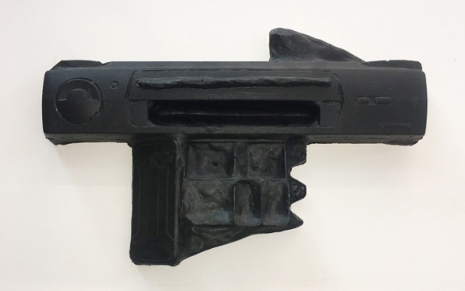 Ged Proost , Self-portrait of a gun, 2022 , KETELEER GALLERY