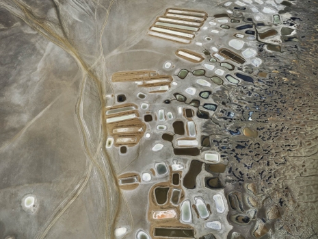Edward Burtynsky, Salt Ponds #9, Near Fatick, Senegal, 2019, Howard Greenberg Gallery