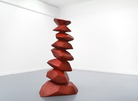 David Nash , Red Column, 2020 , Galerie Lelong & Co.
