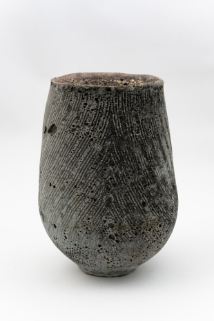 Masaomi Yasunaga, 石の器 Stone vessel, 2021 , Nonaka-Hill