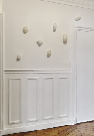 Anetta Mona Chisa , Coinciding Objects I, 2019-2020 , NO NAME