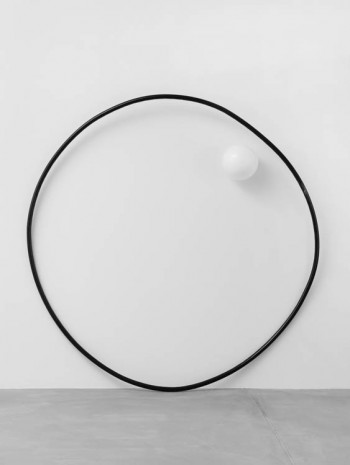 Mark Handforth, Strange Ring, 2013, Galerie Eva Presenhuber