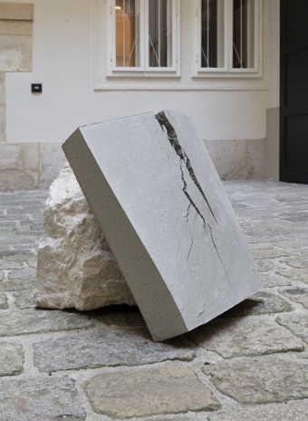 Christoph Weber, Fossil Continuum, 2023 , Galerie nächst St. Stephan Rosemarie Schwarzwälder