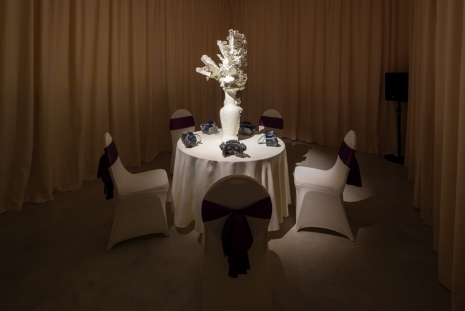 Lap-See Lam, Phantom Banquet / Vase (Bamboo Palace), 2019-2020 / 2021 , Galerie Nordenhake