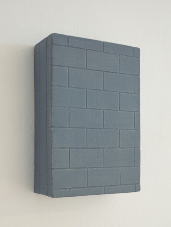 Koen Taselaar, Bricked Brick Gris, 2023, andriesse ~ eyck gallery