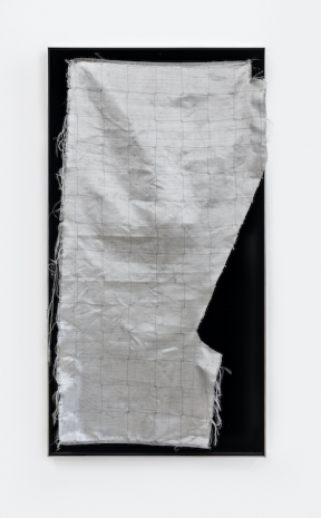 Sonia Leimer , Arctic, 2023 , Galerie nächst St. Stephan Rosemarie Schwarzwälder