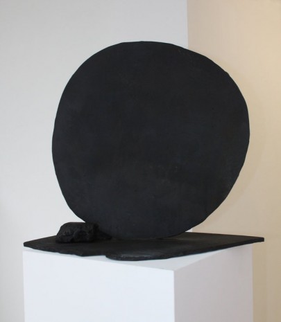 João Maria Gusmão & Pedro Paiva, Stuck Wheel, 2013, Sies + Höke Galerie