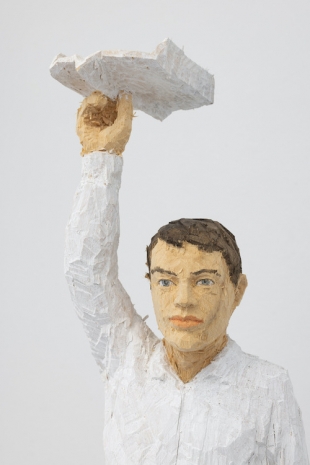 Stephan Balkenhol, Man with kite, 2024, AKINCI