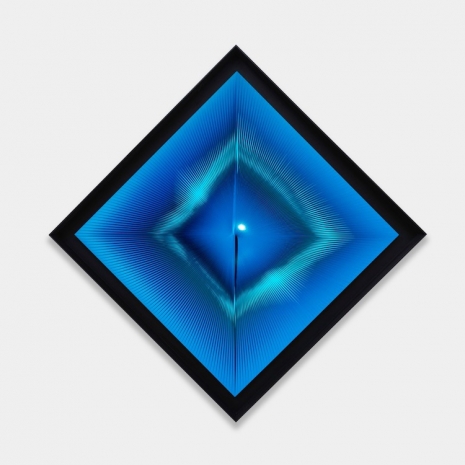 Alberto Biasi , Dynamic blue square image, 2004 , Cardi Gallery