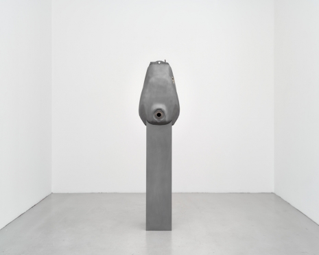 Alexandra Bircken, T2, 2023   , Sies + Höke Galerie