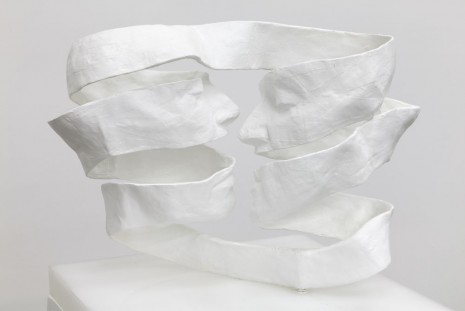 Barbara Leoniak, Kiss, 2012/2013, Bortolami Gallery