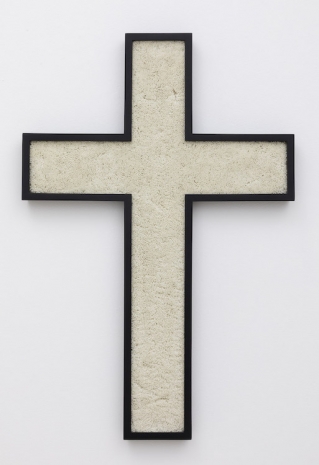 Robert Mapplethorpe, White Carpet Cross, 1983 , Gladstone Gallery