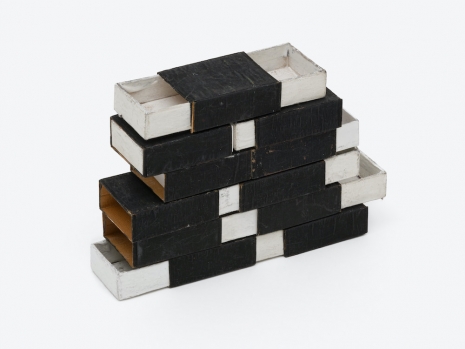 Lygia Clark , Estrutura do Acrobata (Preto e Branco) / Acrobat Stucture (Black and White), 1964 , Alison Jacques