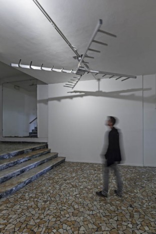 Nari Ward, Ladder Fan, 2013, Galleria Continua
