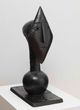 Pablo Picasso , Tête de femme, 1951, cast 1955 , Gagosian