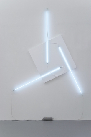 François Morellet, Neons 3 D: 65° 90° 25°, 2015 , A arte Invernizzi