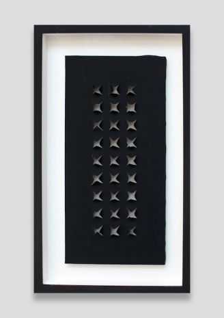 Dadamaino , Volume, 1960 , Cardi Gallery