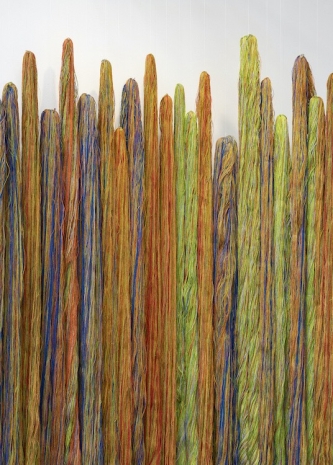 Sheila Hicks , If Only I Could Hide Here, 2024, galerie frank elbaz