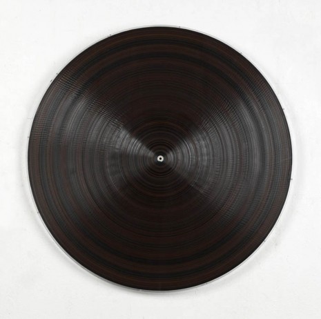 Gregor Hildebrandt, Elliptische Platten Target, 2013, Almine Rech