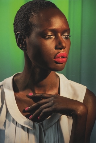 Laurie Simmons, How We See/Ajak (Green), 2015 , Almine Rech