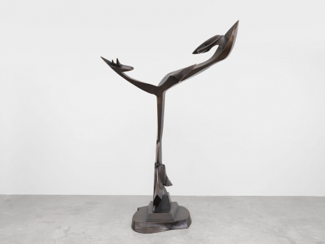 Richard Hunt, Reaching Up, 2022 , White Cube