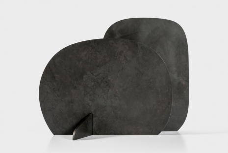 Isamu Noguchi, Kaki-persimmons, 1988 (2023) , White Cube