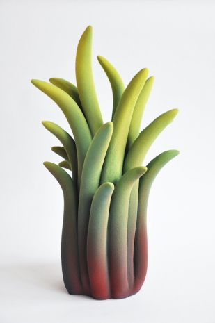 Claire Lindner, Grande touffe verte, 2025 , MAAB Gallery