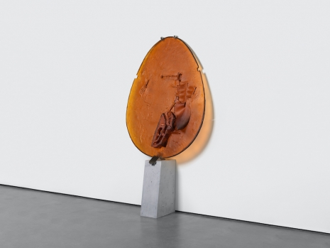 Andra Ursuța, Private Dancer (Amber), 2025 , David Zwirner