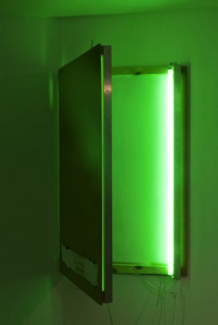 Joris Van de Moortel, Untitled (Smoke and noise in green light), 2013, Galerie Nathalie Obadia