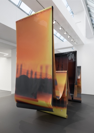 Lotus L. Kang, Molt (Woodridge-New York-Berlin-), 2024 - 2025, Esther Schipper