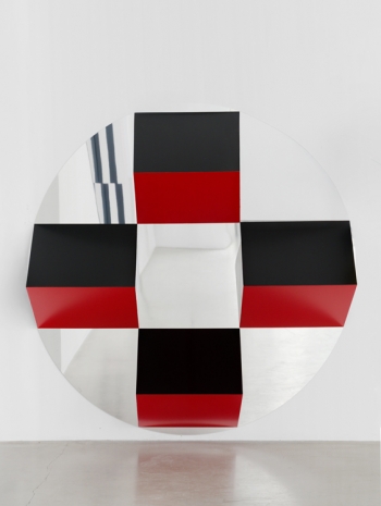 Daniel Buren, Du cercle au carré : Haut-relief - DBPF90, 2025, Mennour
