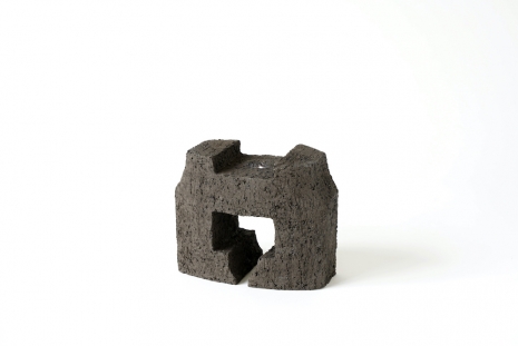 Timo Nasseri , Teardrop #144, 2024 , Sabrina Amrani