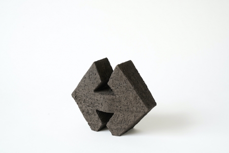 Timo Nasseri , Teardrop #131, 2024 , Sabrina Amrani