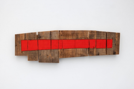 Richard Nonas , Wood Wallpiece, 2005 , Galerie Mitterrand