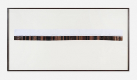 Gregor Hildebrandt, Bernstein Horizont, 2025 , Galerie Mezzanin