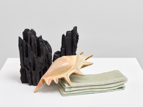 Peter und David Fischli/Weiss , 4 Objekte, 1992/94  , Sies + Höke Galerie