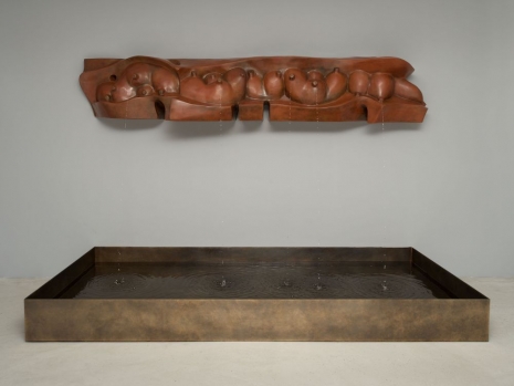 Louise Bourgeois, Mamelles, 1991, cast 2005 , Hauser & Wirth